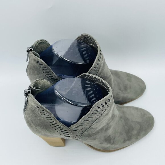 Vince Camuto Boots Womens Size 8 Gray Suede Leather Zip Ankle Heel Booties - Picture 3 of 11